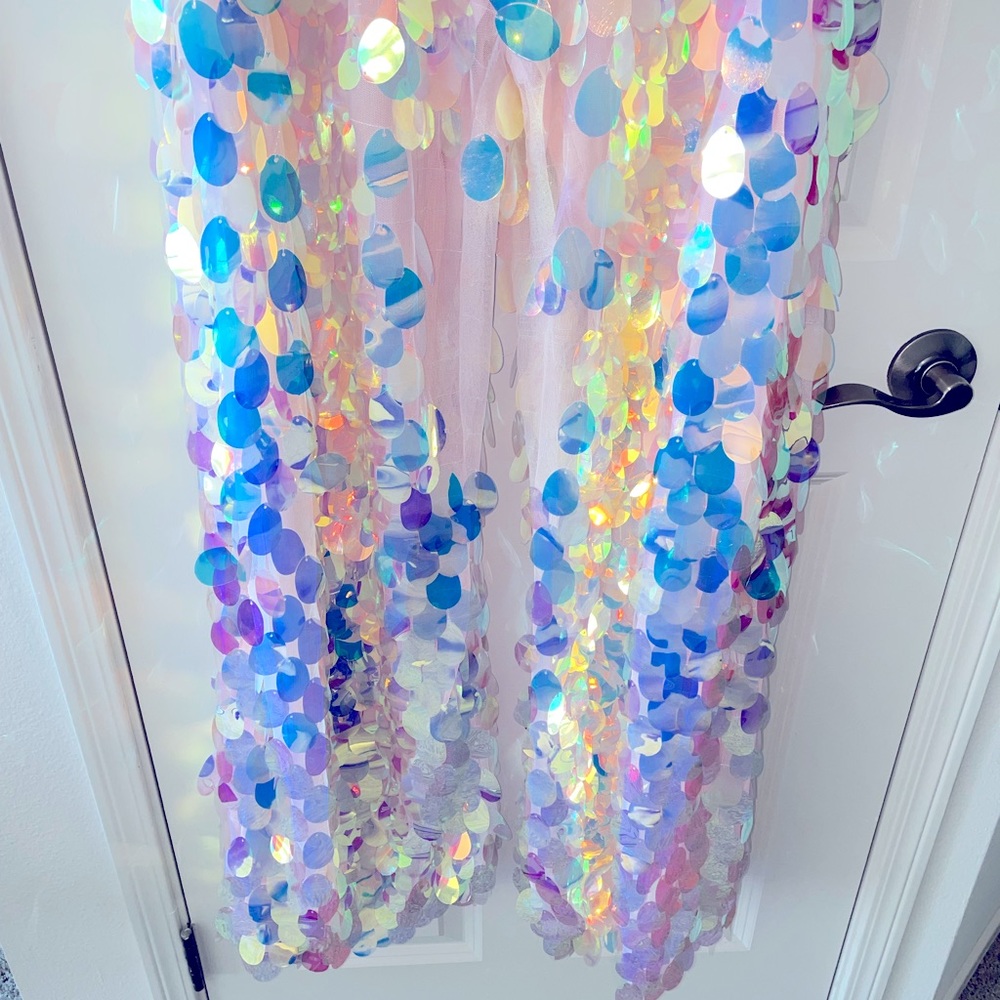 Be the center of attention in this custom made jumpsuit only worn once!! - Picture 7 of 10